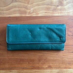Green Hobo Tri-Fold Wallet with Key Ring